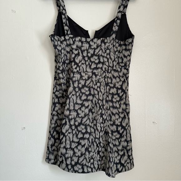 Free People Leopard Sleeveless mini dress size 12 - Picture 6 of 10